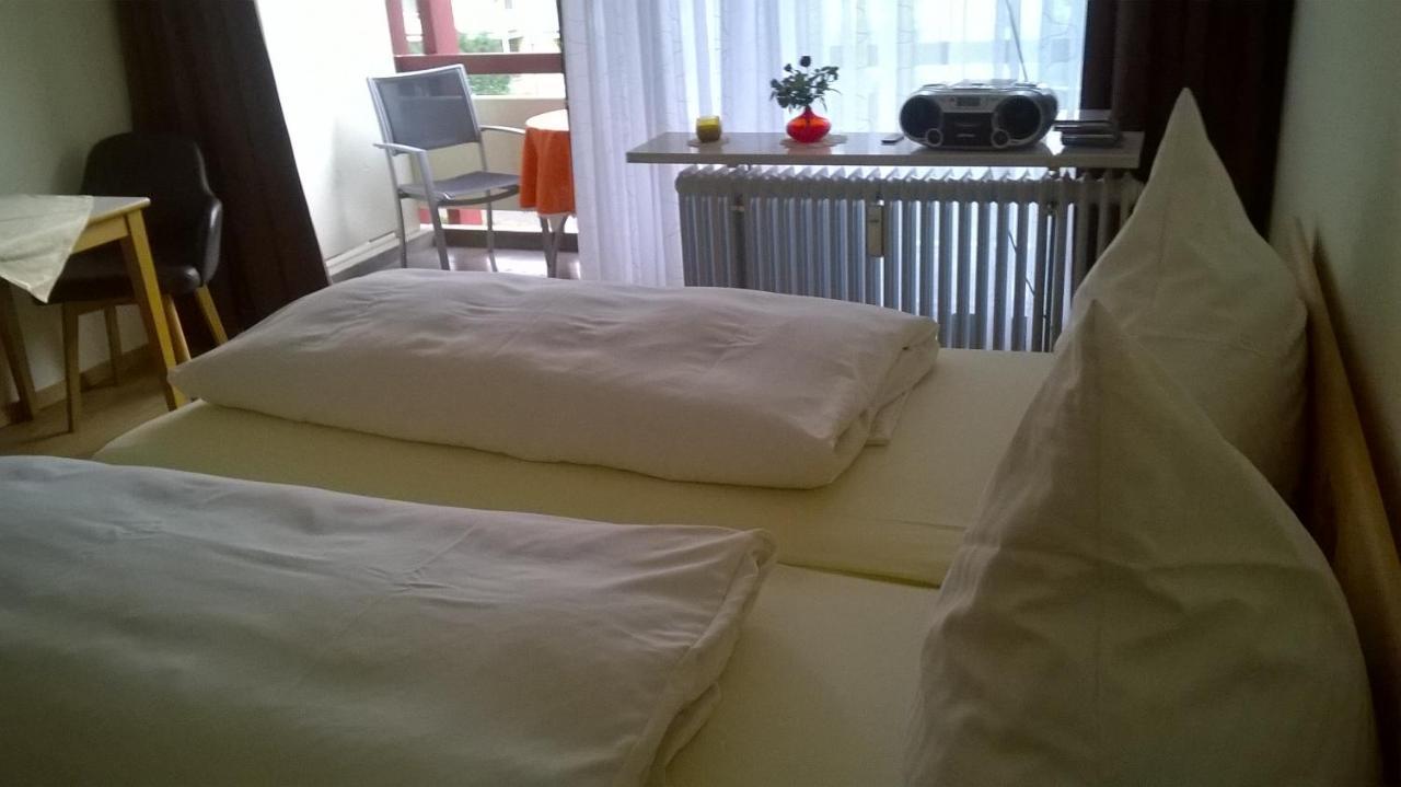Chalet Swiss - App.Nelles บาดฟึสซิง ภายนอก รูปภาพ